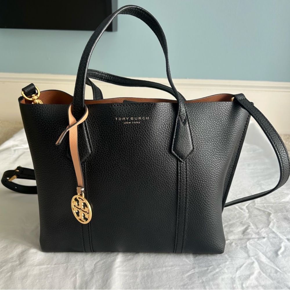 Excellent Condition Tory Burch Small Perry Purse